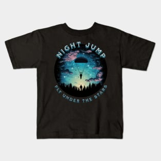 Night jump - Fly under the stars, skydiving, Kids T-Shirt